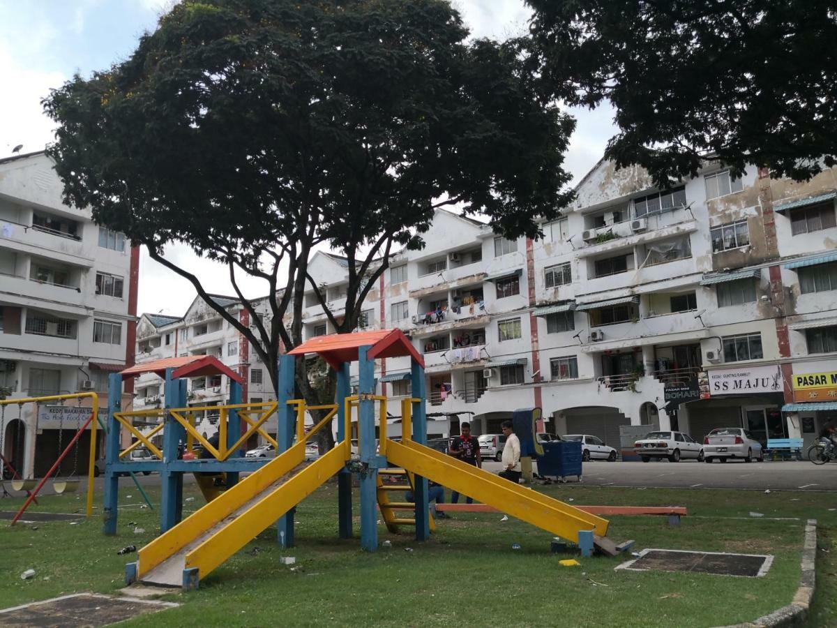 A MODEST LODGE @TOWN MELAKA #NearJONKER. KOTA LAKSAMANA Luaran gambar